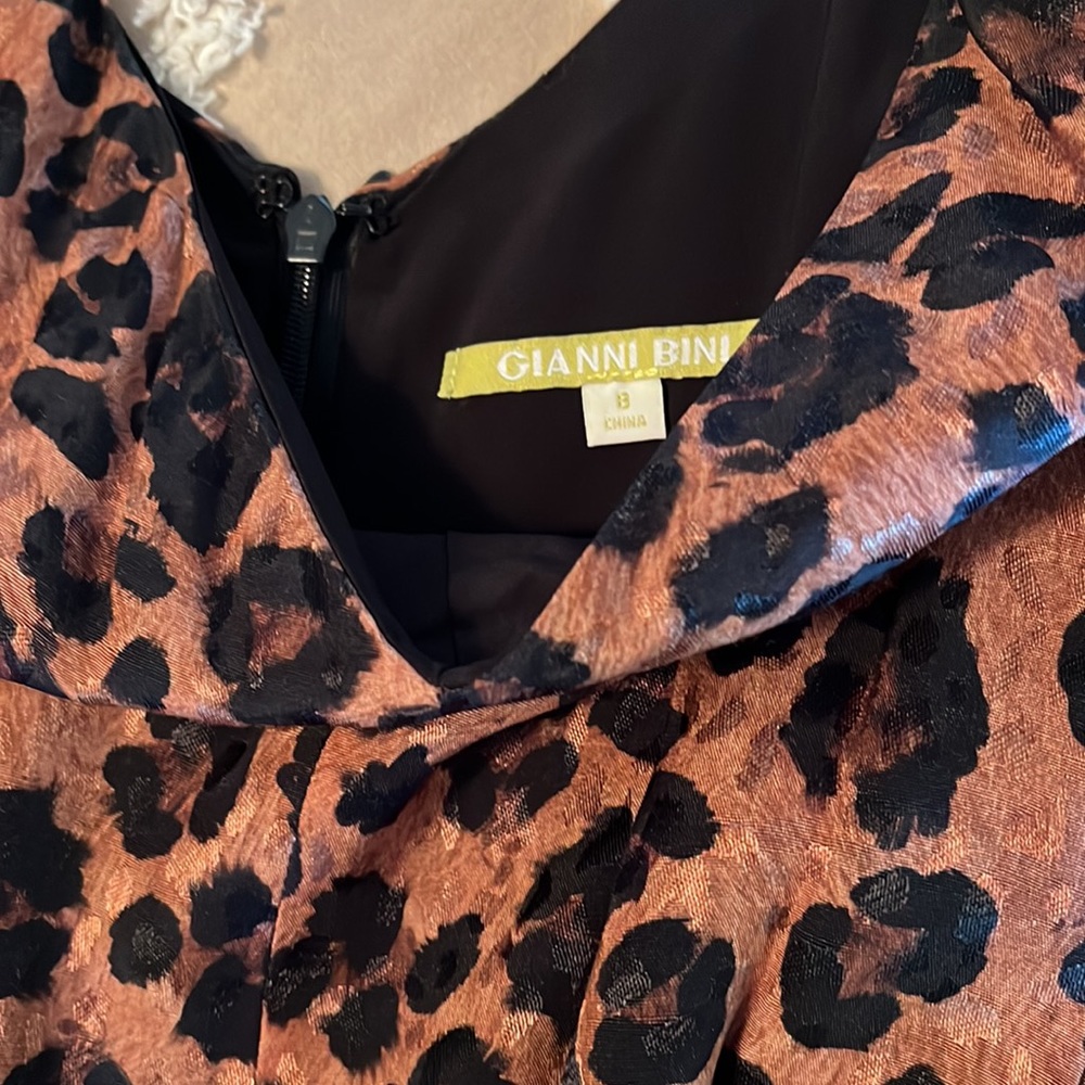 NWT Gianni Bini Jumper 8 - Picture 3 of 8